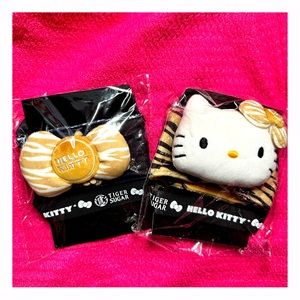 Tiger Sugar x Hello Kitty Set of 2 Limited Edition Boba Cup Holders in Black